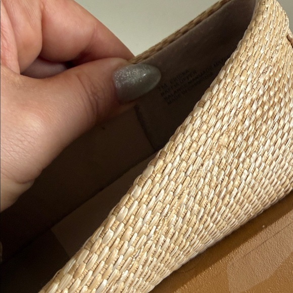 Dolce Vita Raffia Buckle Loafer - Picture 9 of 9